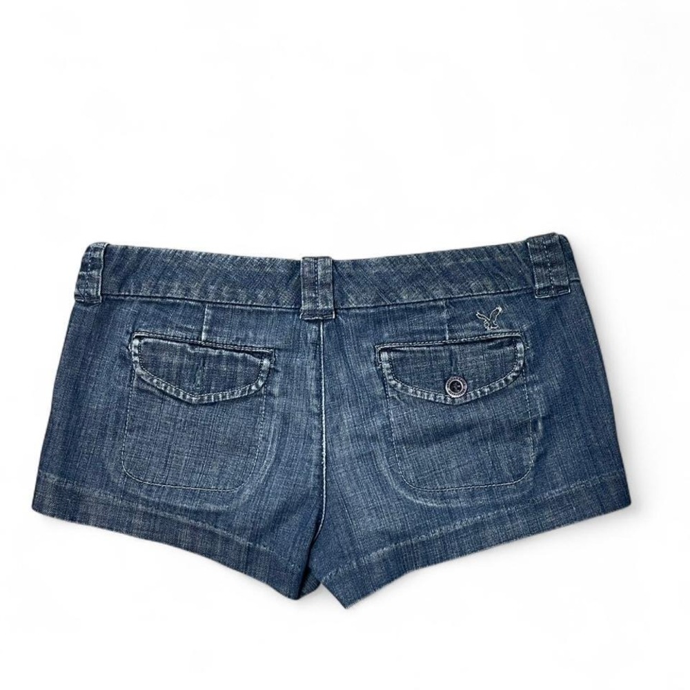lowrise American Eagle dark wash mini shorts with cute pocket detailing - Picture 4 of 8